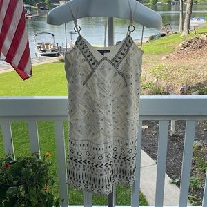 Beautiful dress!!